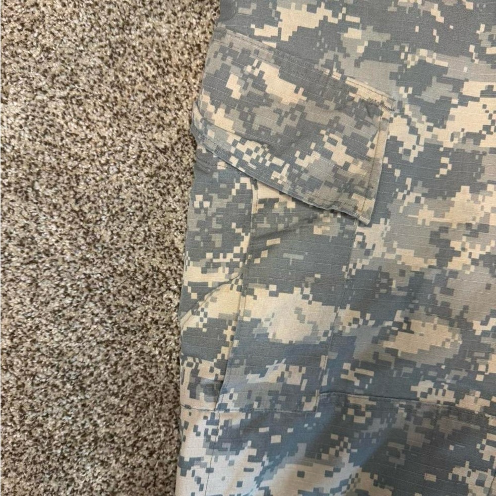 camo cargos - Picture 4 of 7